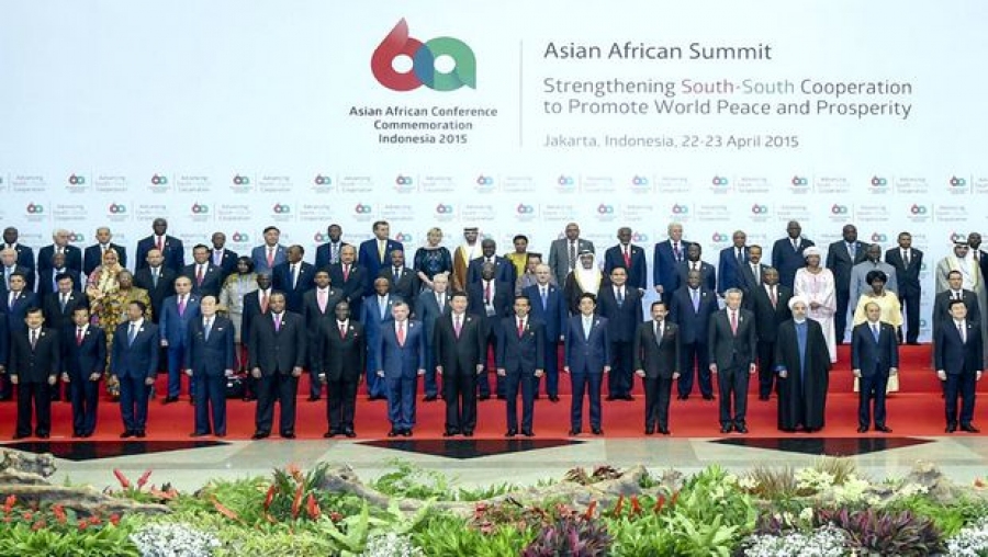 Conf rence Asie Afrique signature du Message de  Bandung  